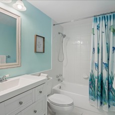1208 2nd Bath.jpg